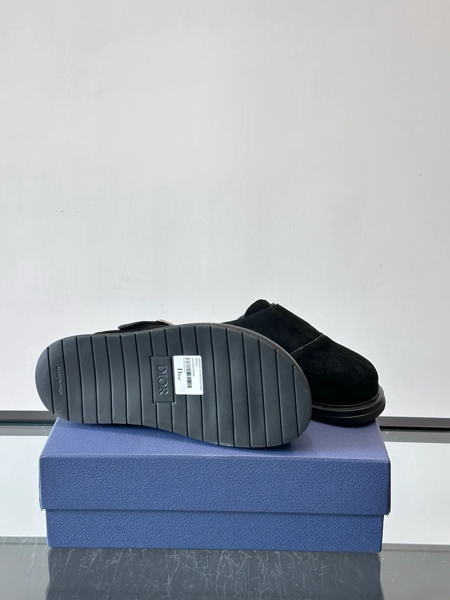p360 "Dio＊" new men's printed toe-toe mules, classic presbyopia pattern + black EVA sole, low-key and high-end! Baotou design + metal buckle, perfect details, more comfortable and stable to wear✨, very versatile for daily outings or light luxury occasions. Oblique print is Dior's signature element. It is highly recognizable and full of fashion sense. It is a must-have for quality enthusiasts! 👟 size：38-44